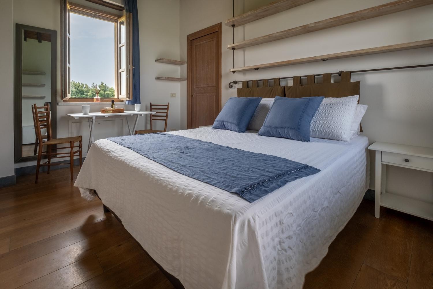Olimagio Farm With Animals And 25m Pool, At Cycling Distance *