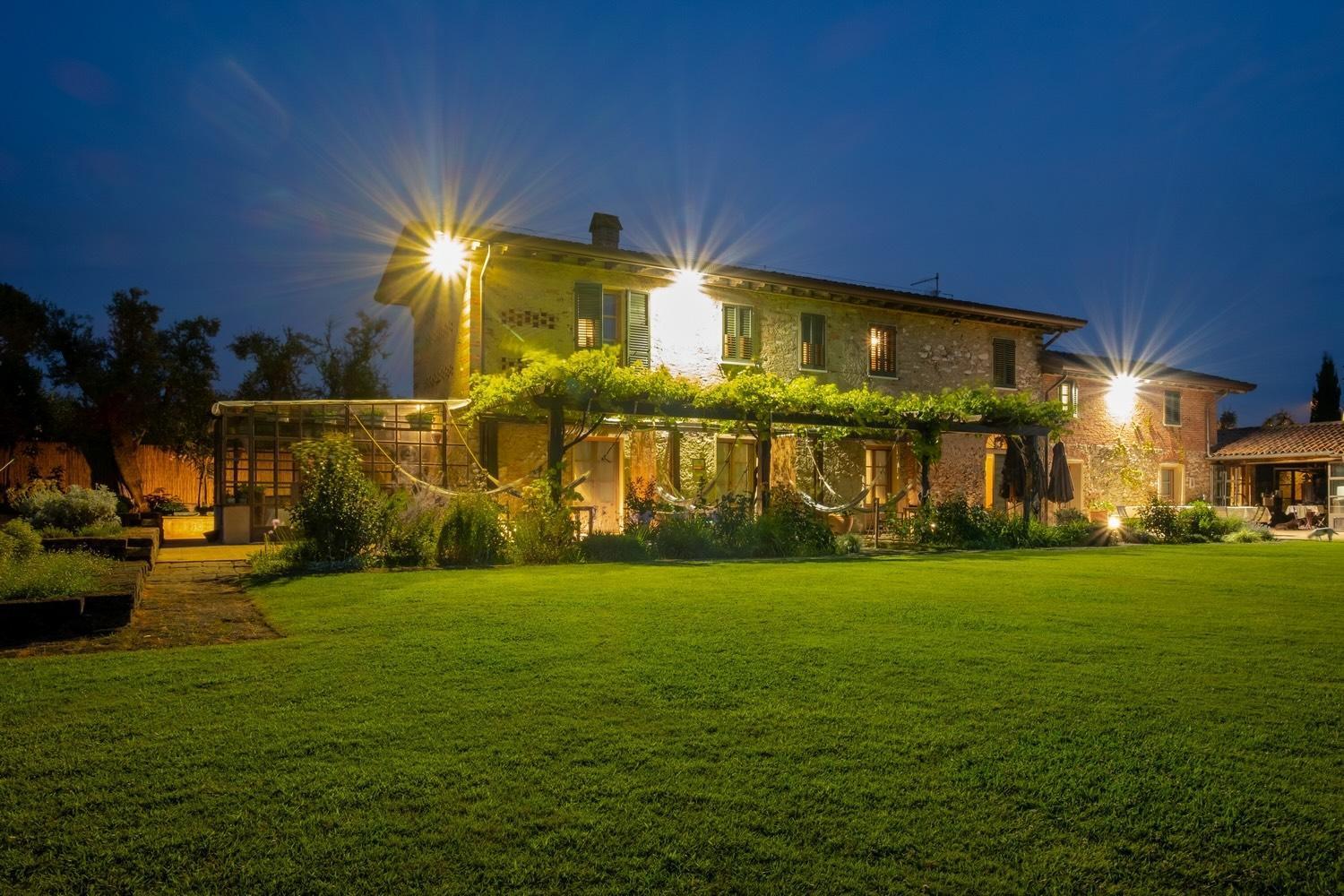 Olimagio Farm With Animals And 25m Pool, At Cycling Distance * Pietrasanta