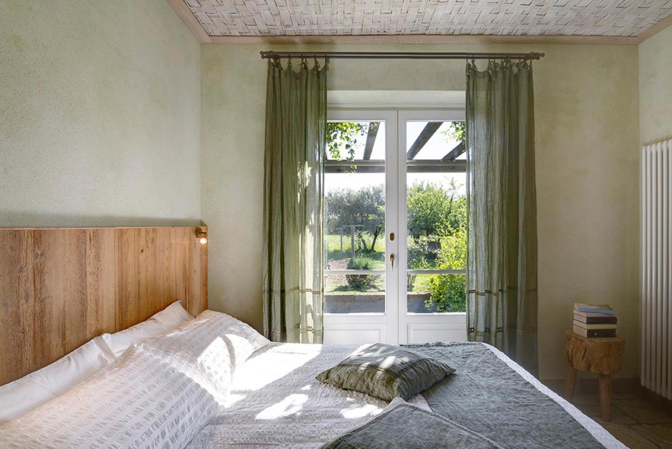 Olimagio Farm With Animals And 25m Pool, At Cycling Distance Country house Pietrasanta