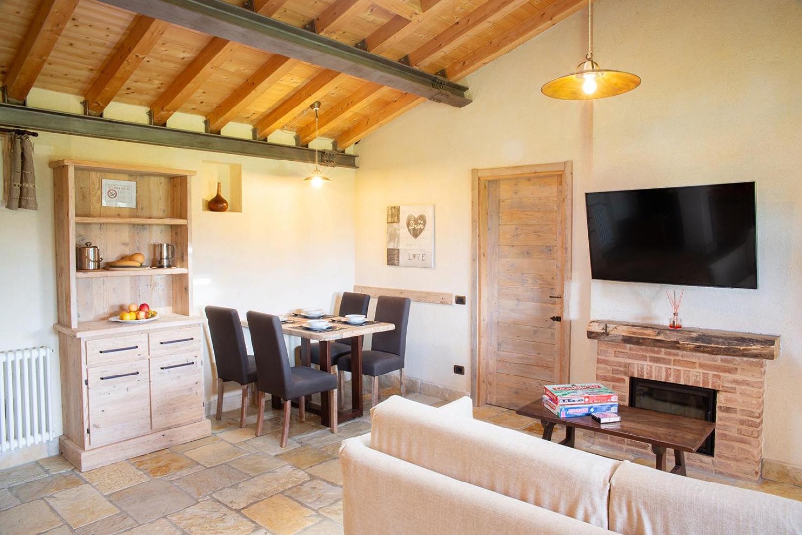 Olimagio Farm With Animals And 25m Pool, At Cycling Distance * Pietrasanta