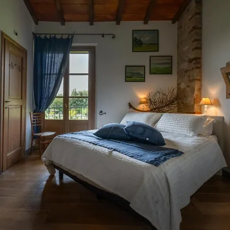 Olimagio Farm Stay With Animals And 25M Pool, Beach At Cycling Distance Pietrasanta Exterior photo