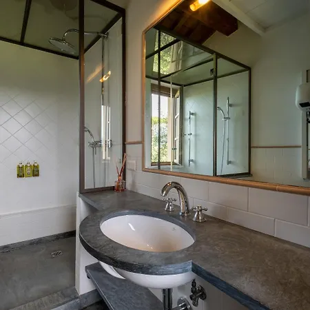 Olimagio Farm Stay With Animals And 25M Pool, Beach At Cycling Distance Pietrasanta Exterior photo