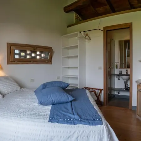 Olimagio Farm Stay With Animals And 25M Pool, Beach At Cycling Distance Pietrasanta Exterior photo